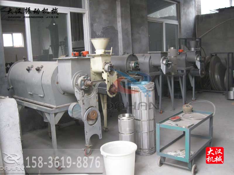 <a href='http://www.whssyy.com/list_1_1.html' target='_blank'><u>Y</u></a>ۙC